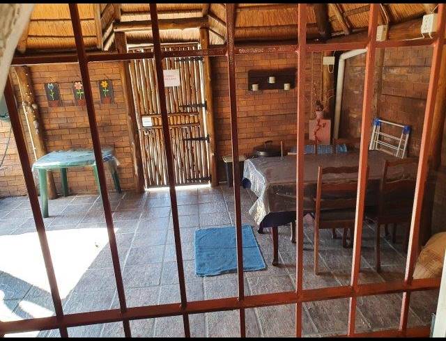 2 BEDROOM DUPLEX RENTED IN MEER EN SEE